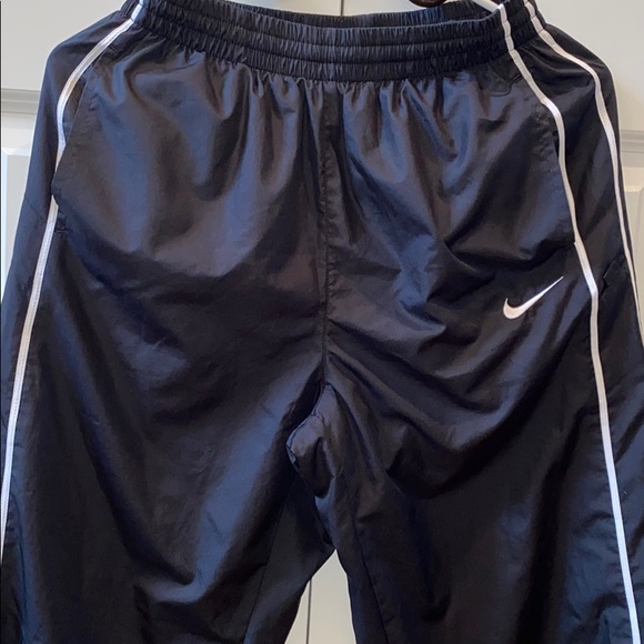 Nike Bottoms Nike Black Boys Xl Athletic Pants Poshmark